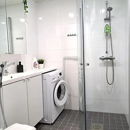 Kotimaailma - Moderni Ydinkeskustan Yksioe - Aleksanterinkatu * Tampere