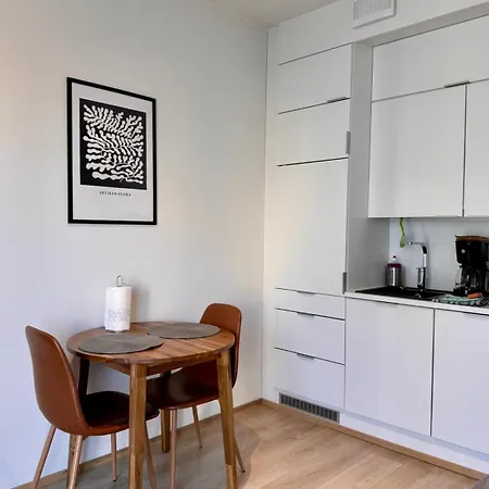 Kotimaailma - Moderni Ydinkeskustan Yksioe - Aleksanterinkatu Apartmán Tampere